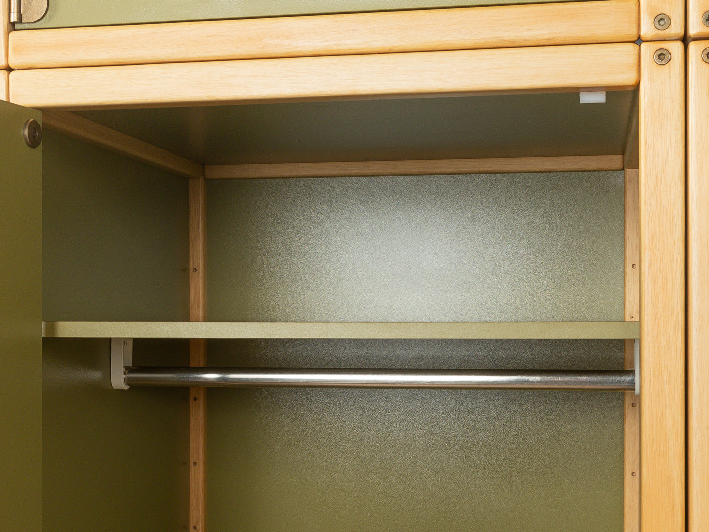 Flötotto wardrobe