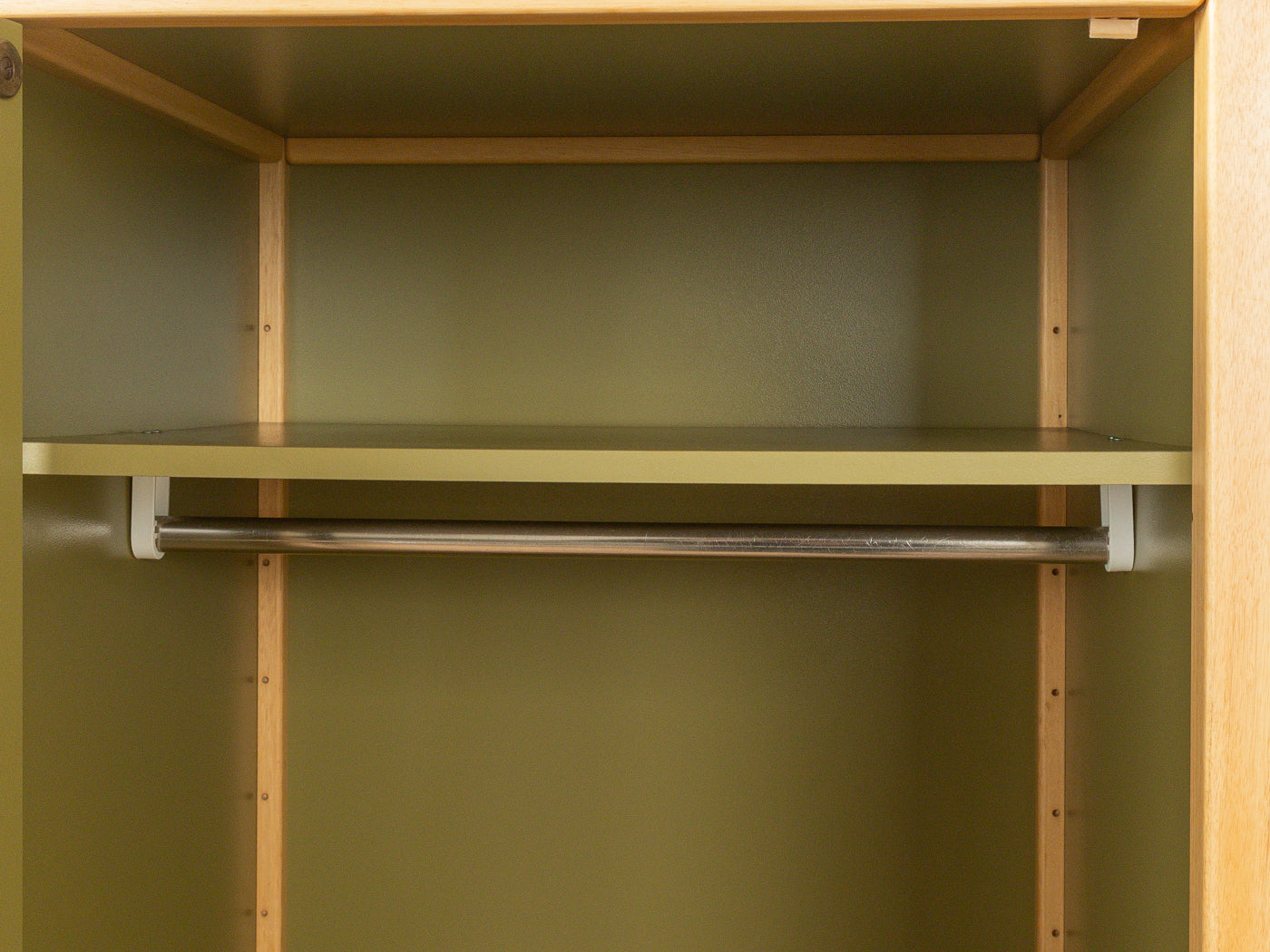 Flötotto wardrobe