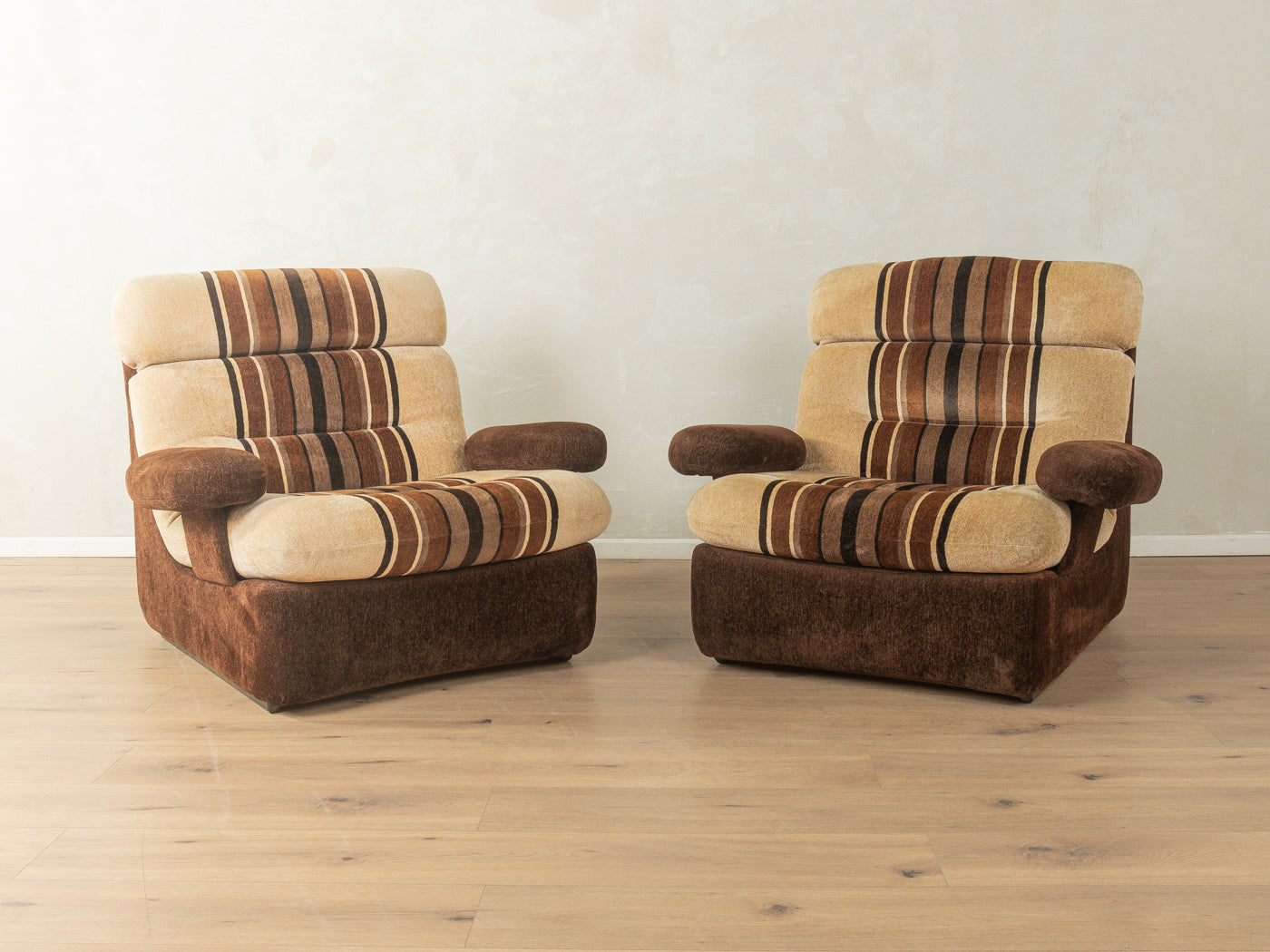 1970s seating group