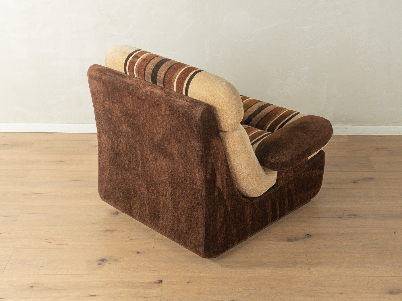 1970s armchair