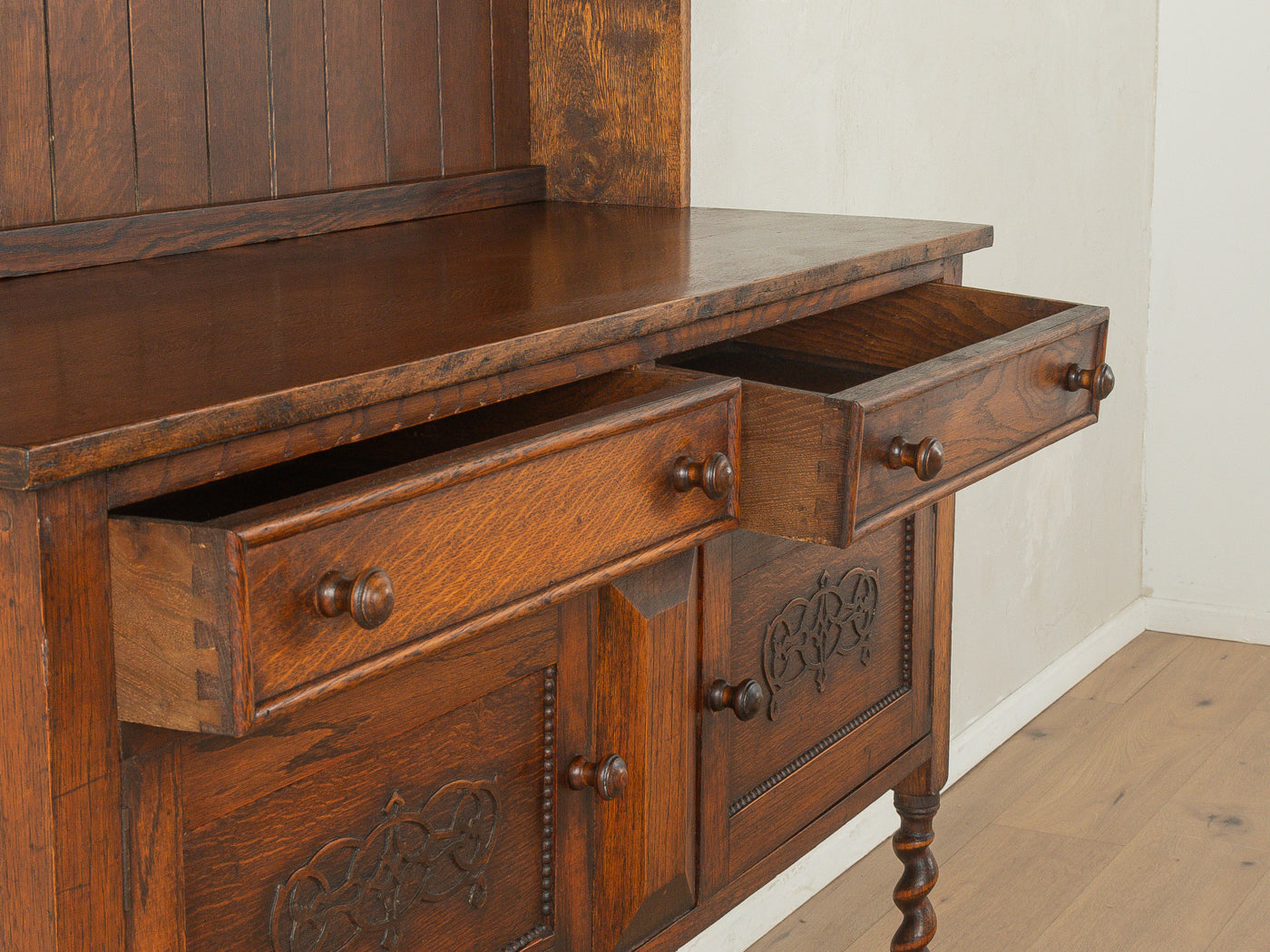 1920s Welsh dresser
