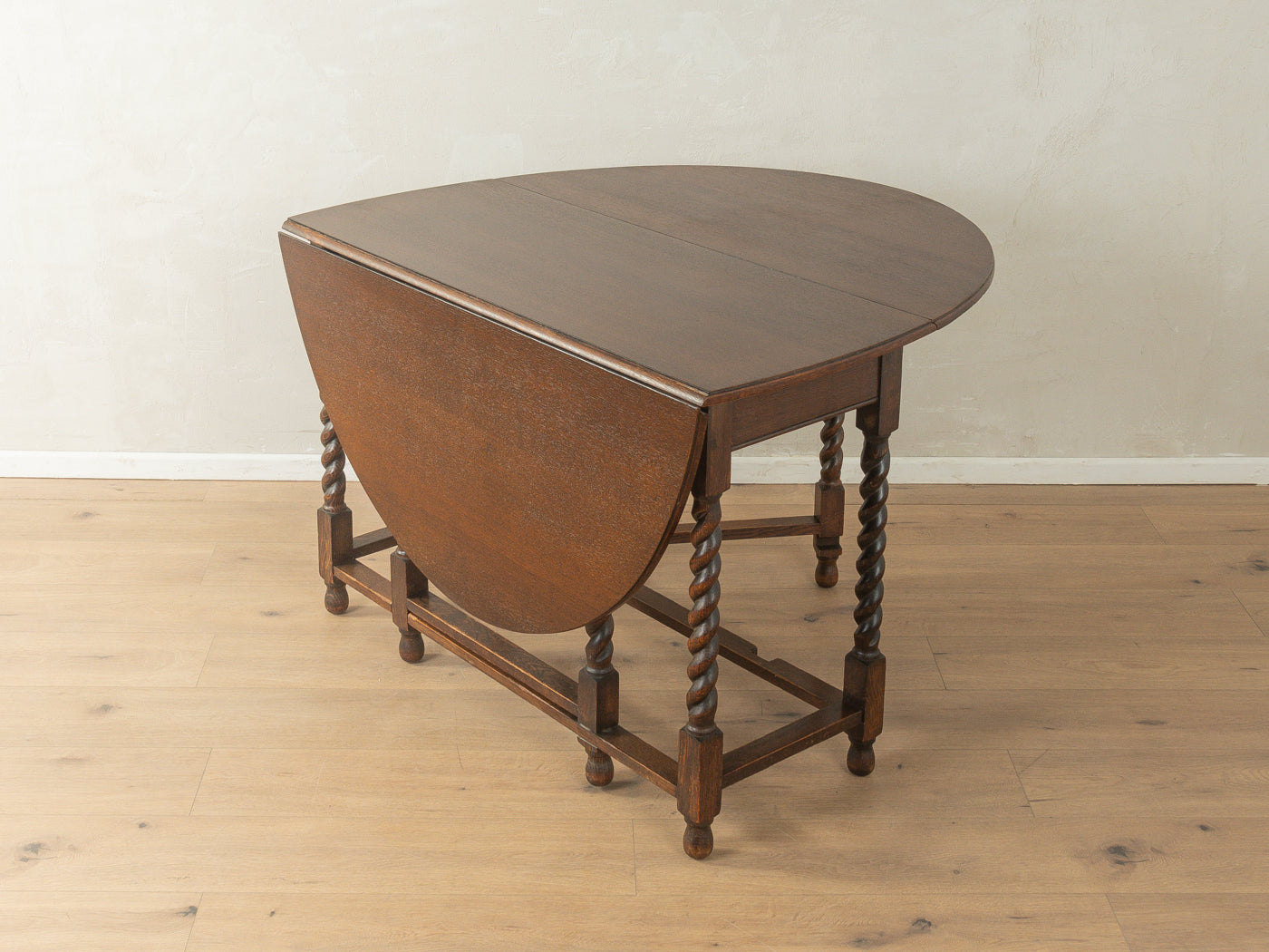1920s gateleg dining table