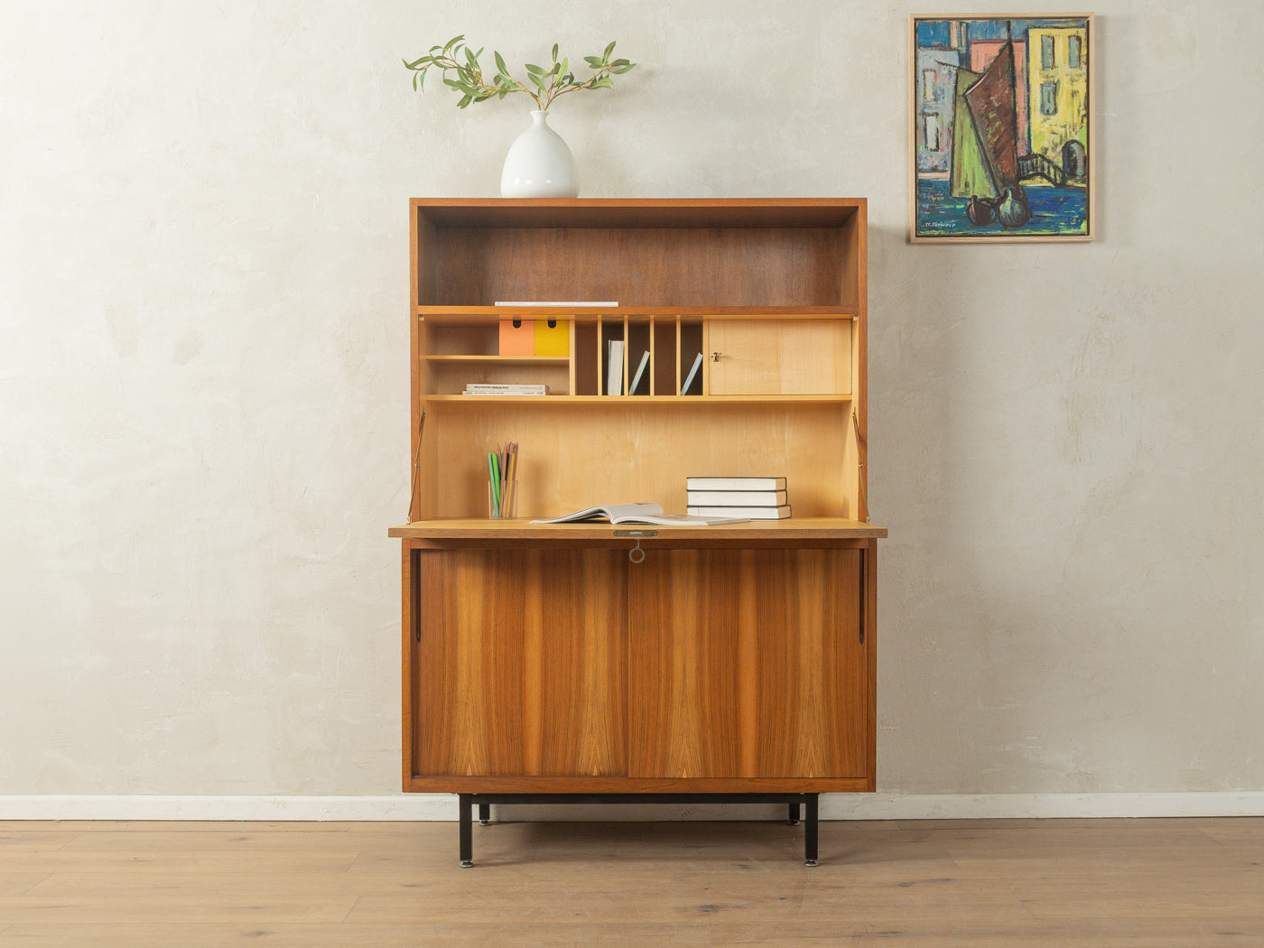 1950s Bureau