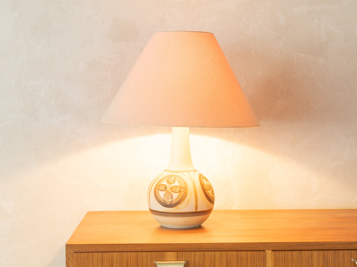 ERIKA Tischleuchte, Noomi Backhausen & Poul Brandborg