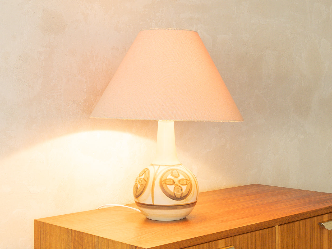 ERIKA Tischleuchte, Noomi Backhausen & Poul Brandborg