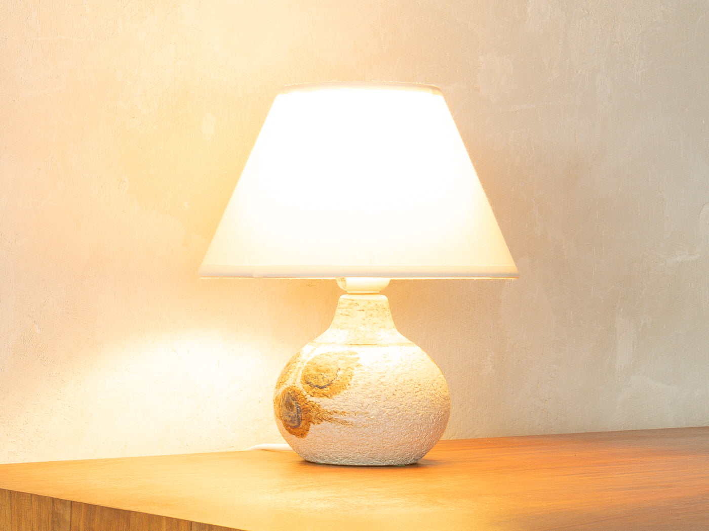 ERIKA Tischleuchte, Noomi Backhausen & Poul Brandborg