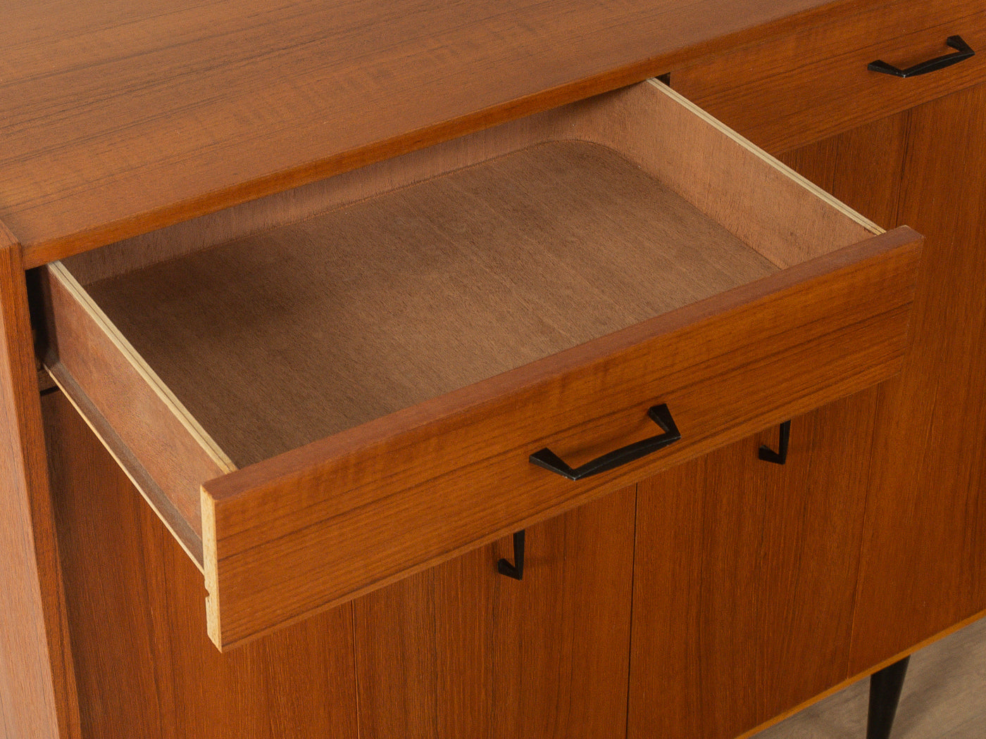 1960er Jahre Schuhschrank