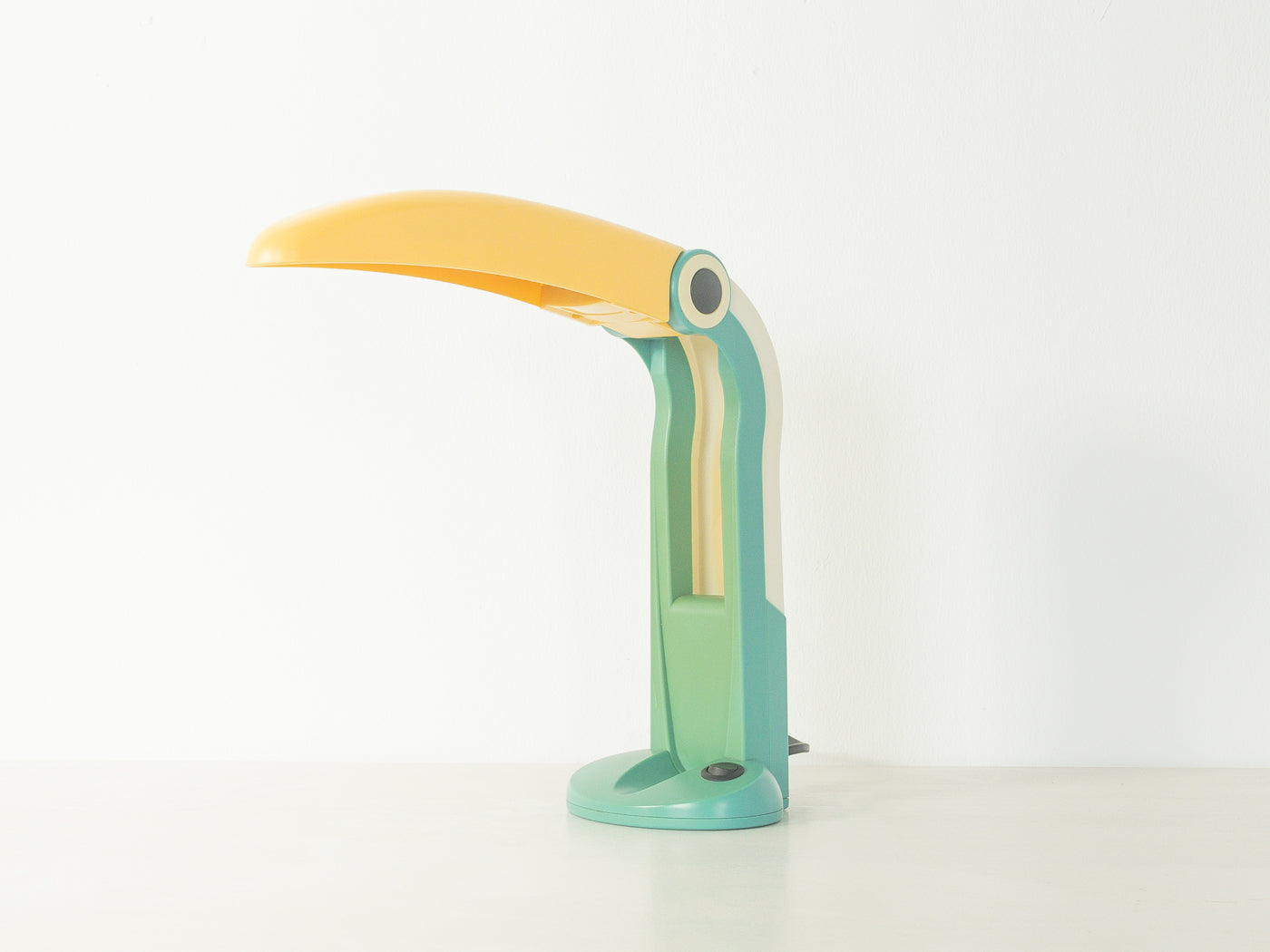 Tukan Lampe, H.T. Huang, 1980er Jahre