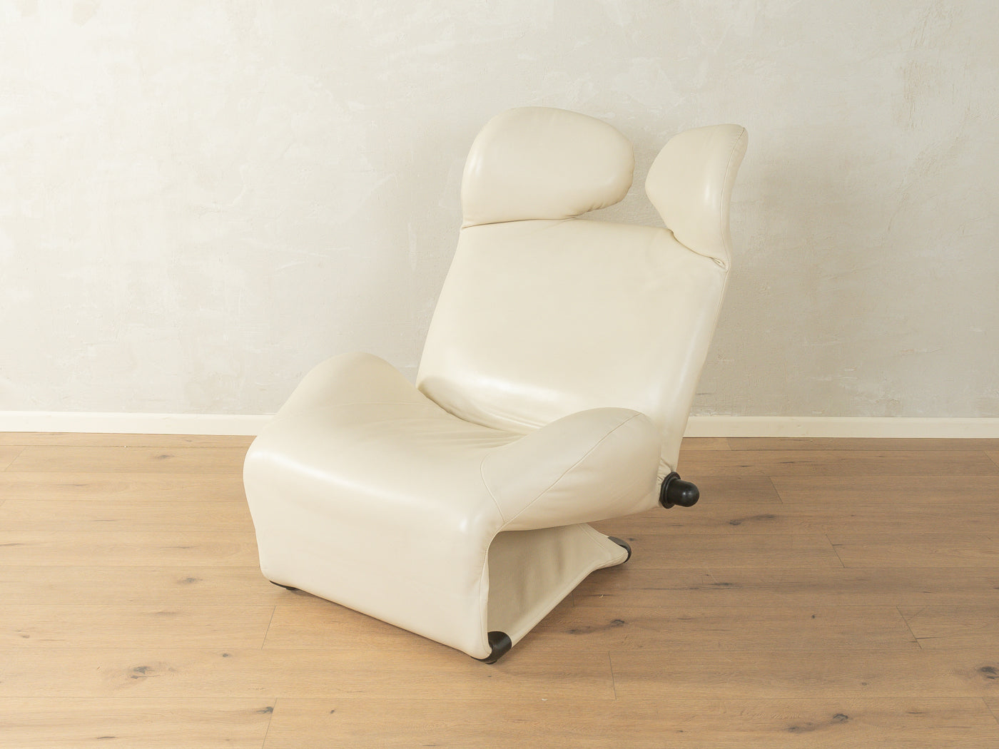 WINK armchair, Toshiyuki Kita, Cassina – MCF Select