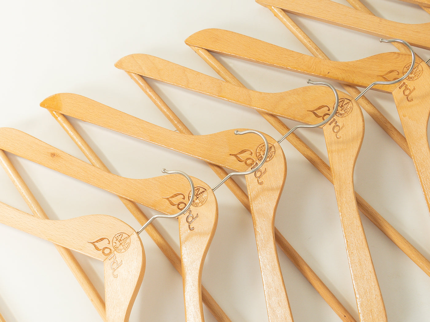 1960s Clothes hangers, Lord