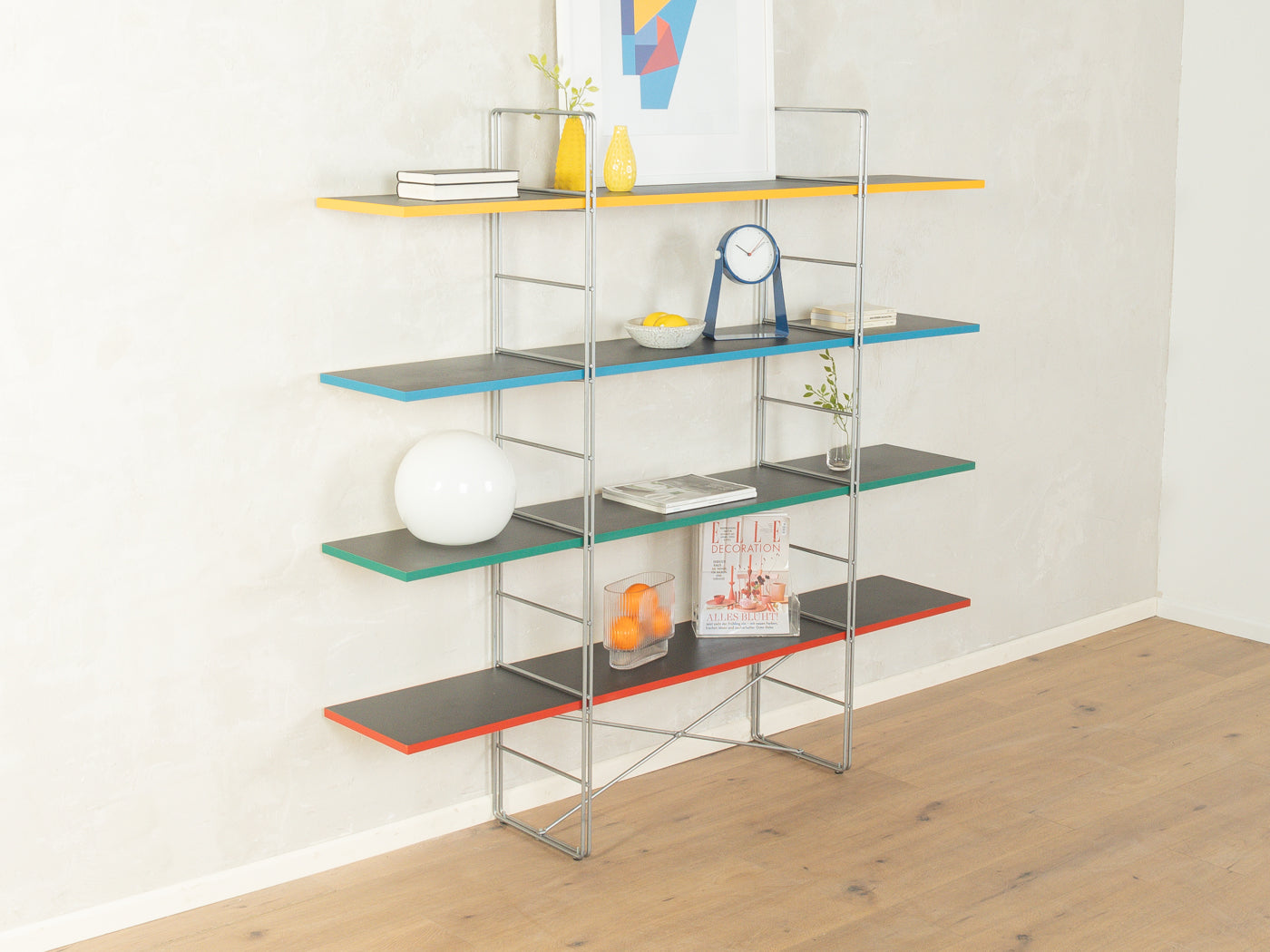 GUIDE Regal, Niels Gammelgaard