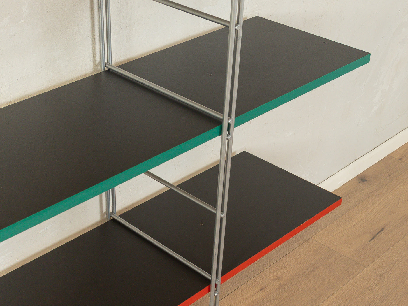 GUIDE Regal, Niels Gammelgaard