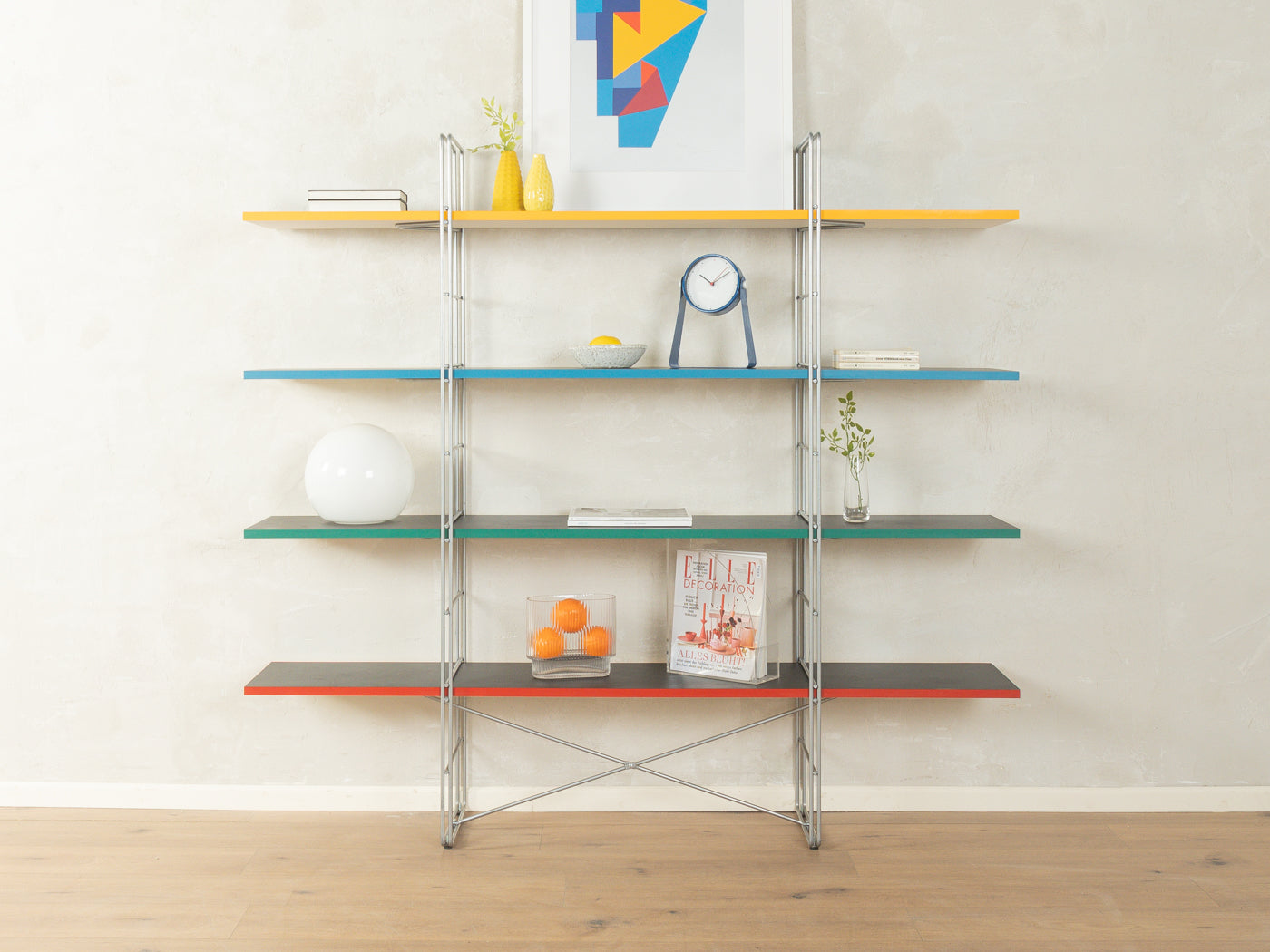 オールドイケア　Tral ミッドセンチュリー　スペースエイジ A retro living room fit for today - IKEA