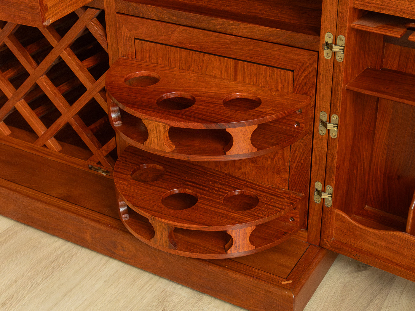 Seltene Captain´s Bar