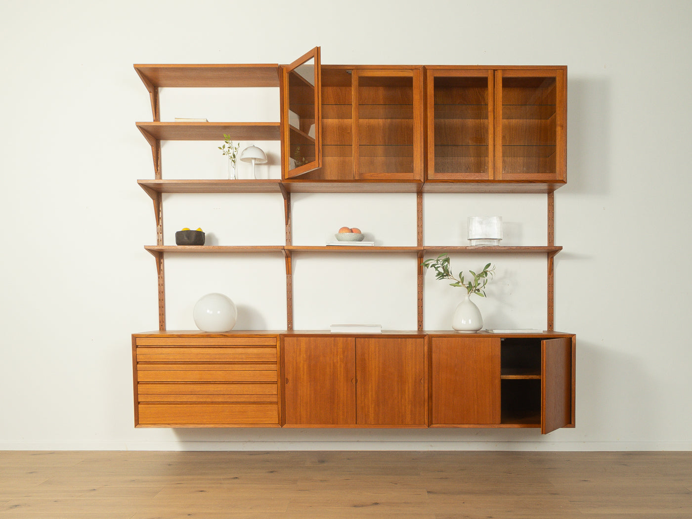1960s Wall unit, Poul Cadovius