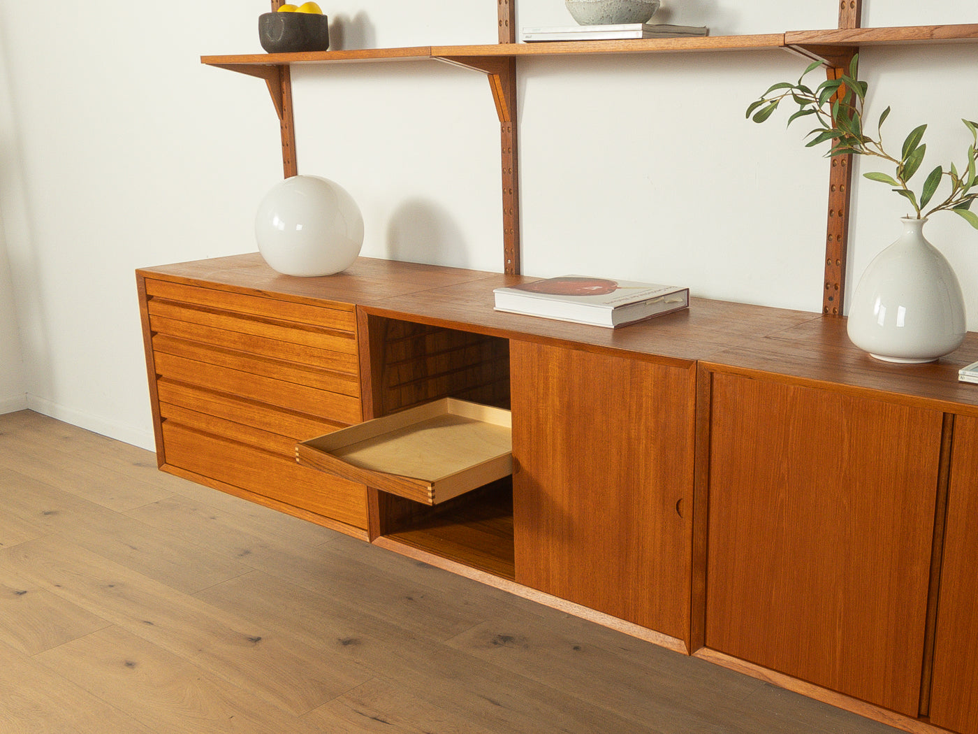 1960s Wall unit, Poul Cadovius