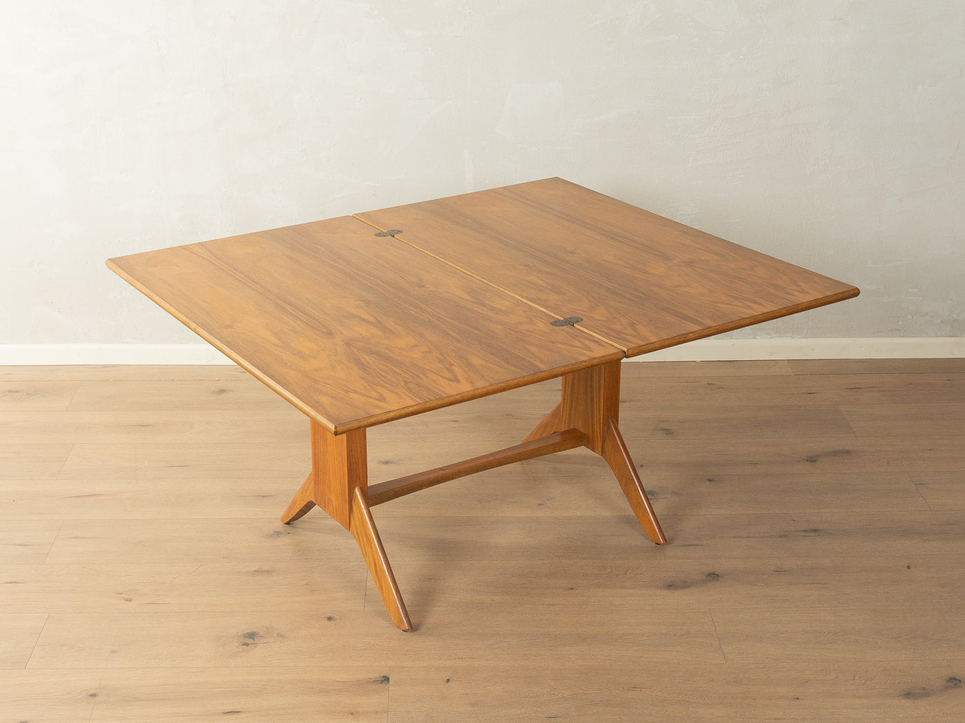 1950s dining table, Wilhelm Renz