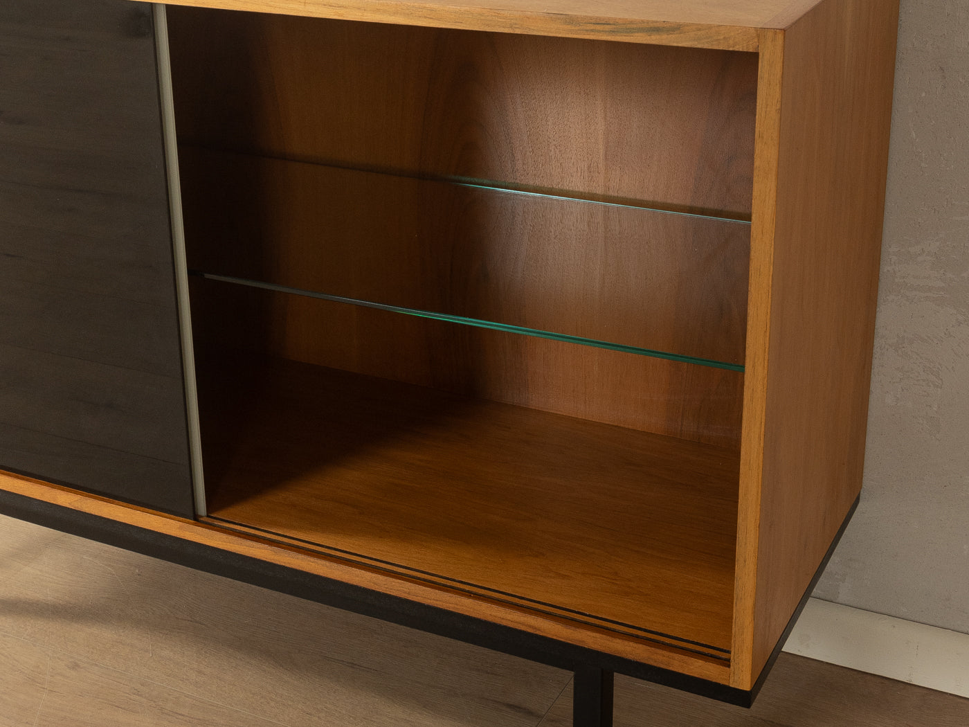 1950s chest of drawers