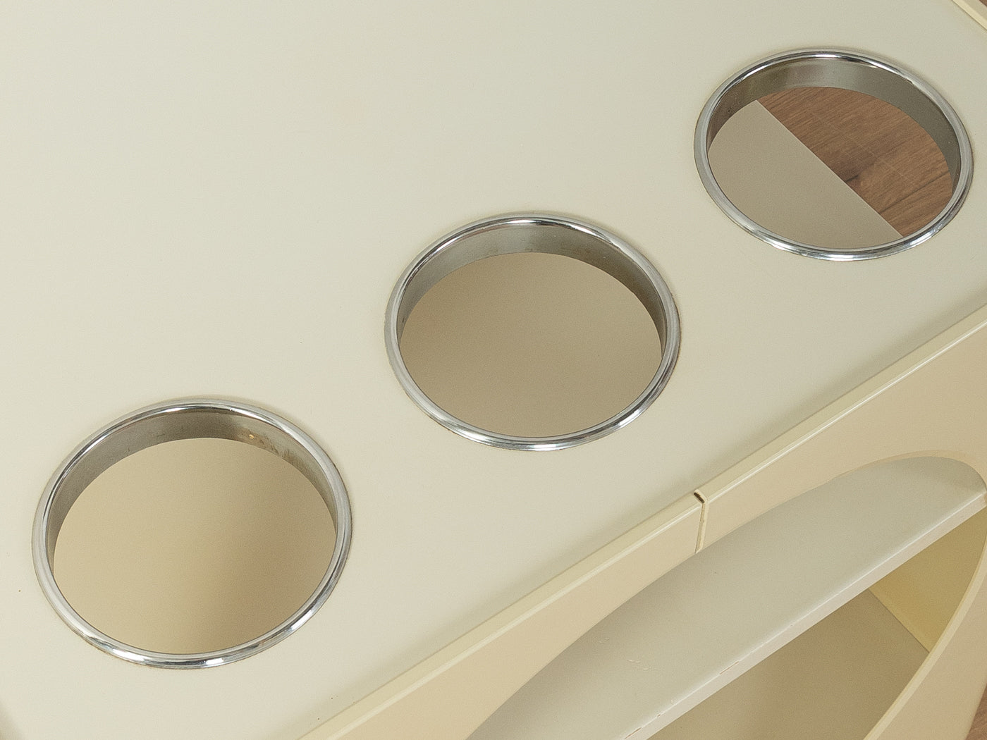 1970er Jahre Space Age Beistelltisch - Bild 3