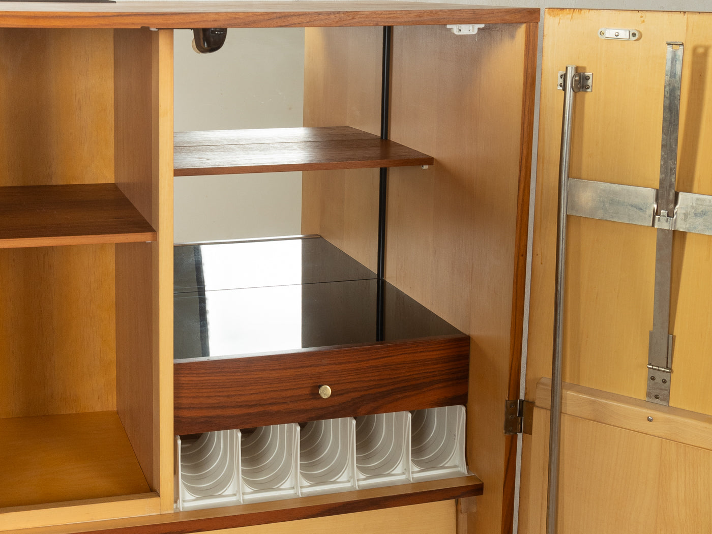 Mid-Century Barschrank - Bild 6