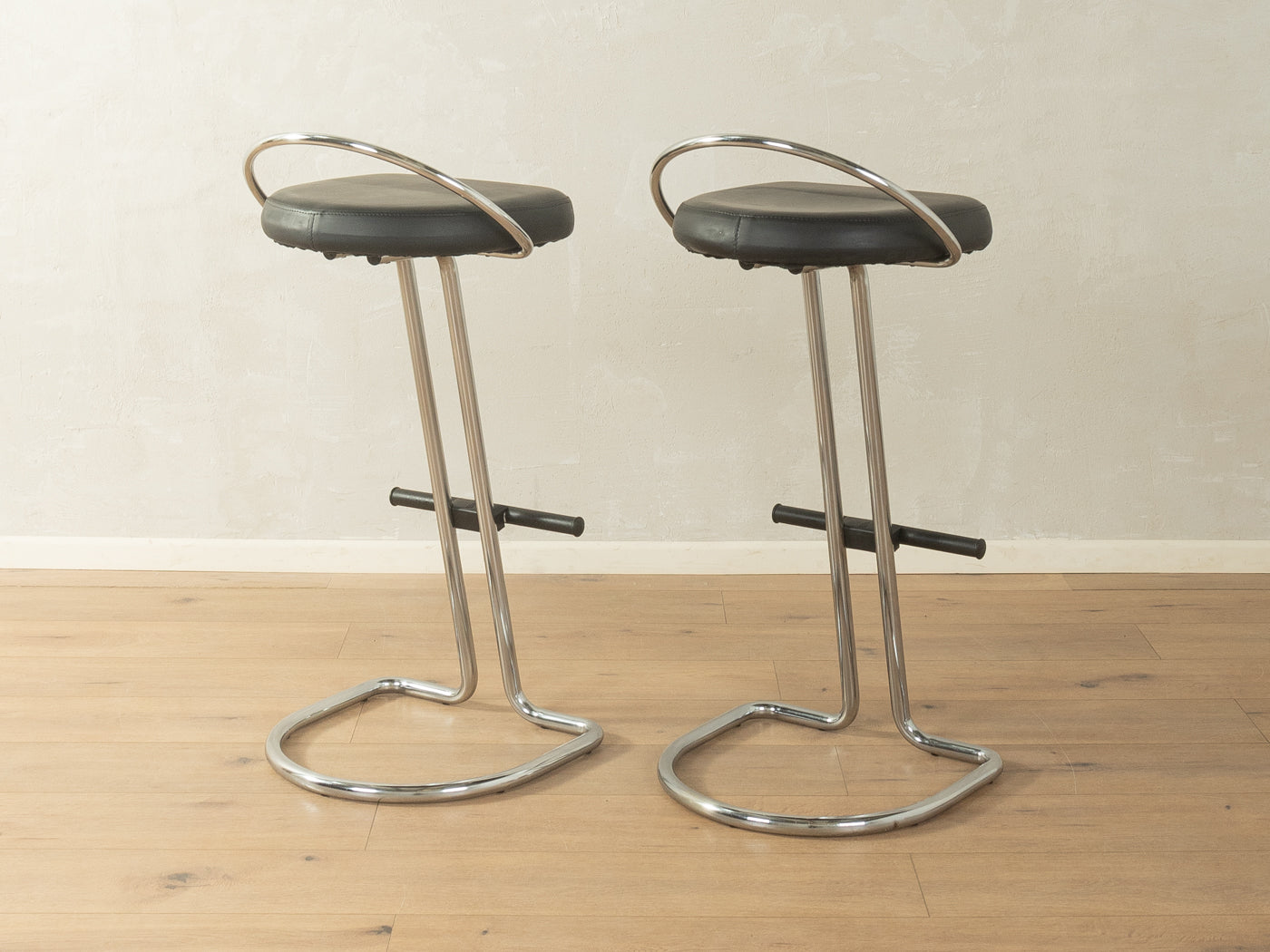 Barhocker-Set im Bauhaus-Stil - Bild 3