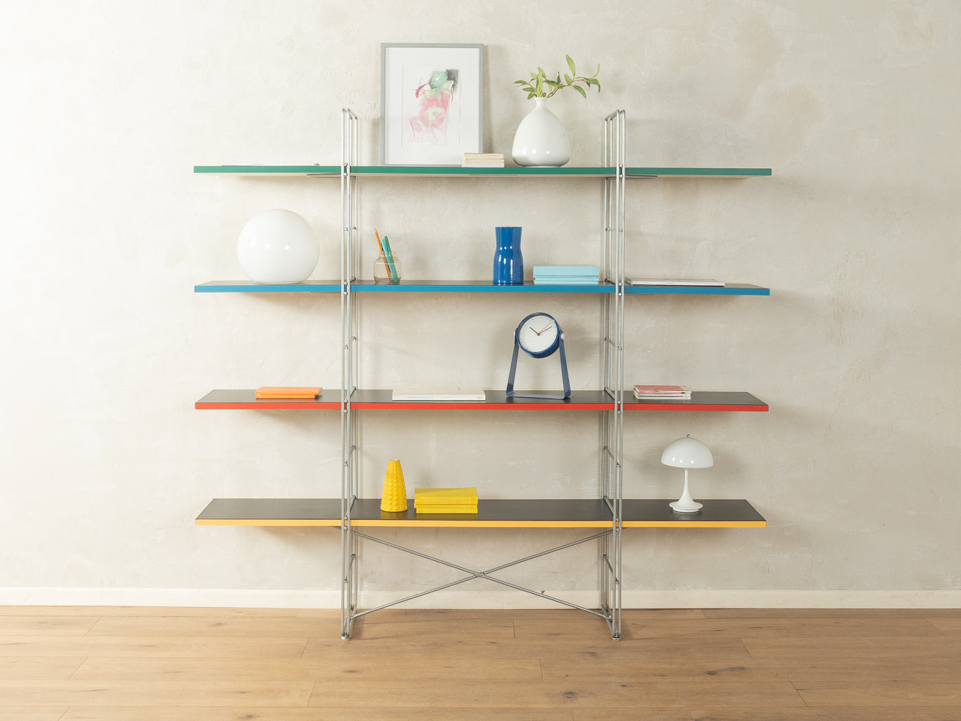 GUIDE Regal, Niels Gammelgaard - Bild 1