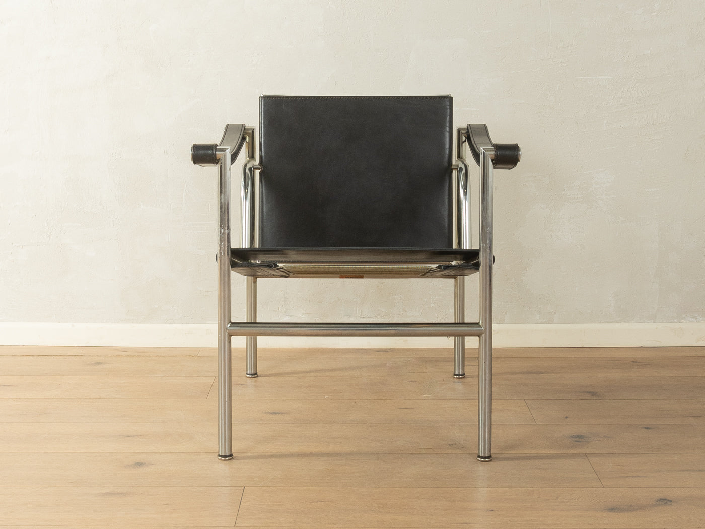LC1 Armchair, Le Corbusier, Cassina