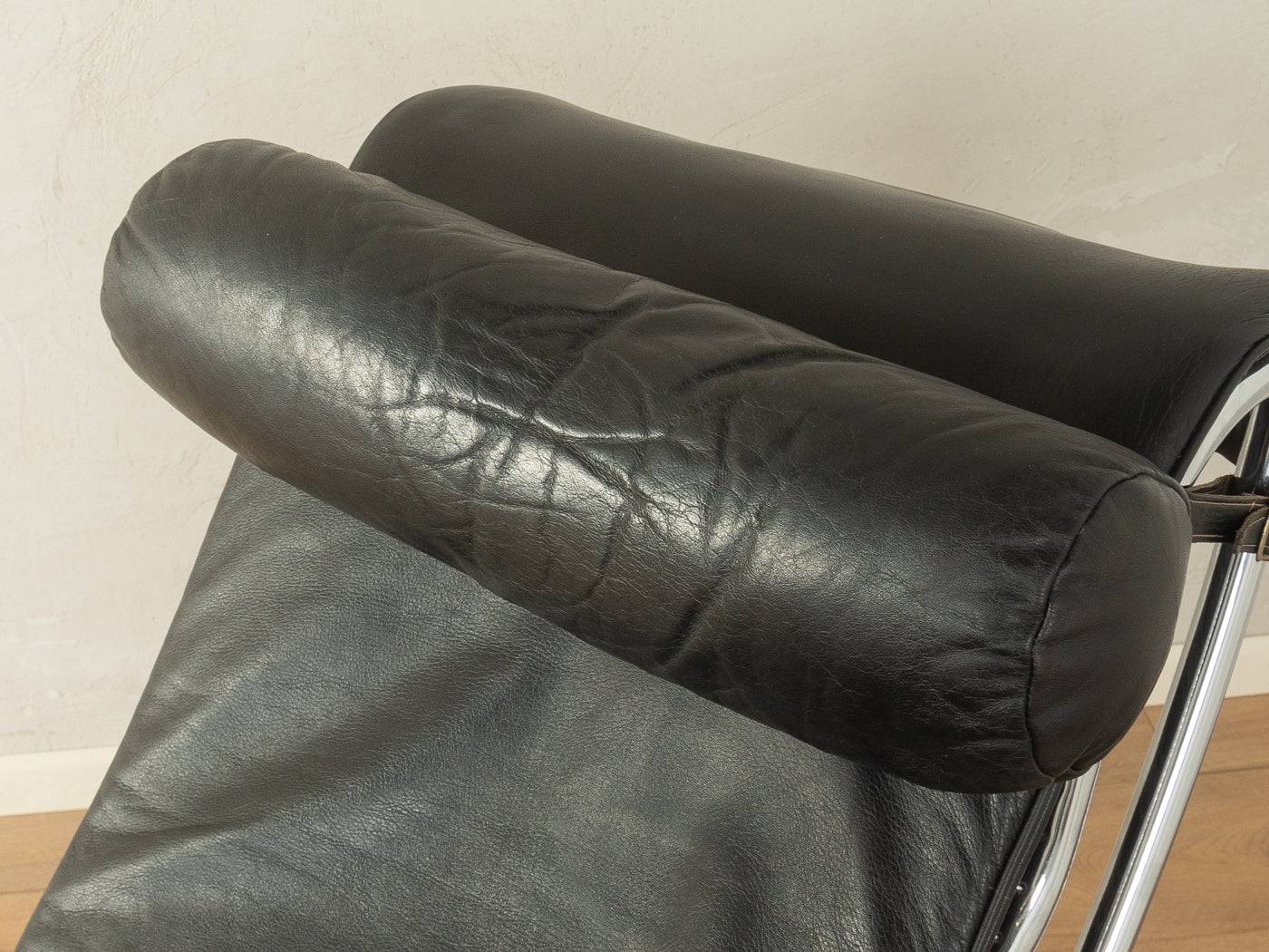 LC4 Chaiselongue, Le Corbusier, Cassina