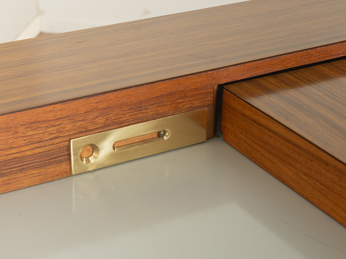 Exclusive home bar