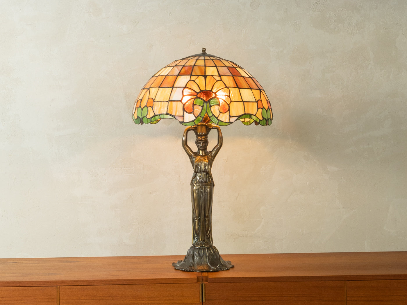 Art Nouveau Tiffany table lamp