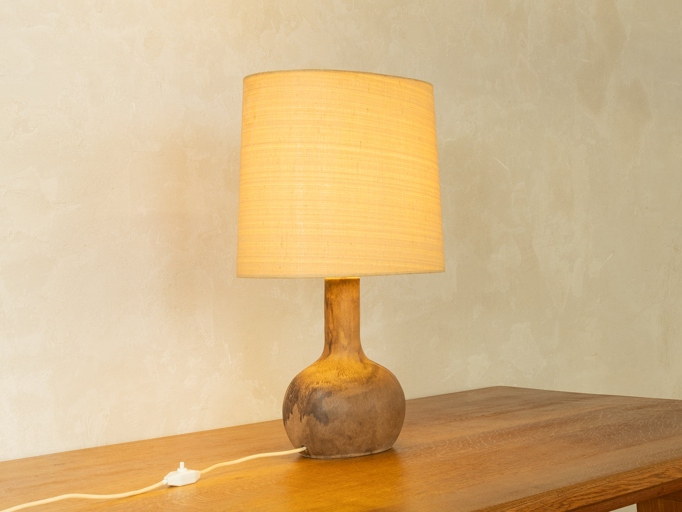 1970er Jahre Tischlampe mit Keramikfuß - Bild 3