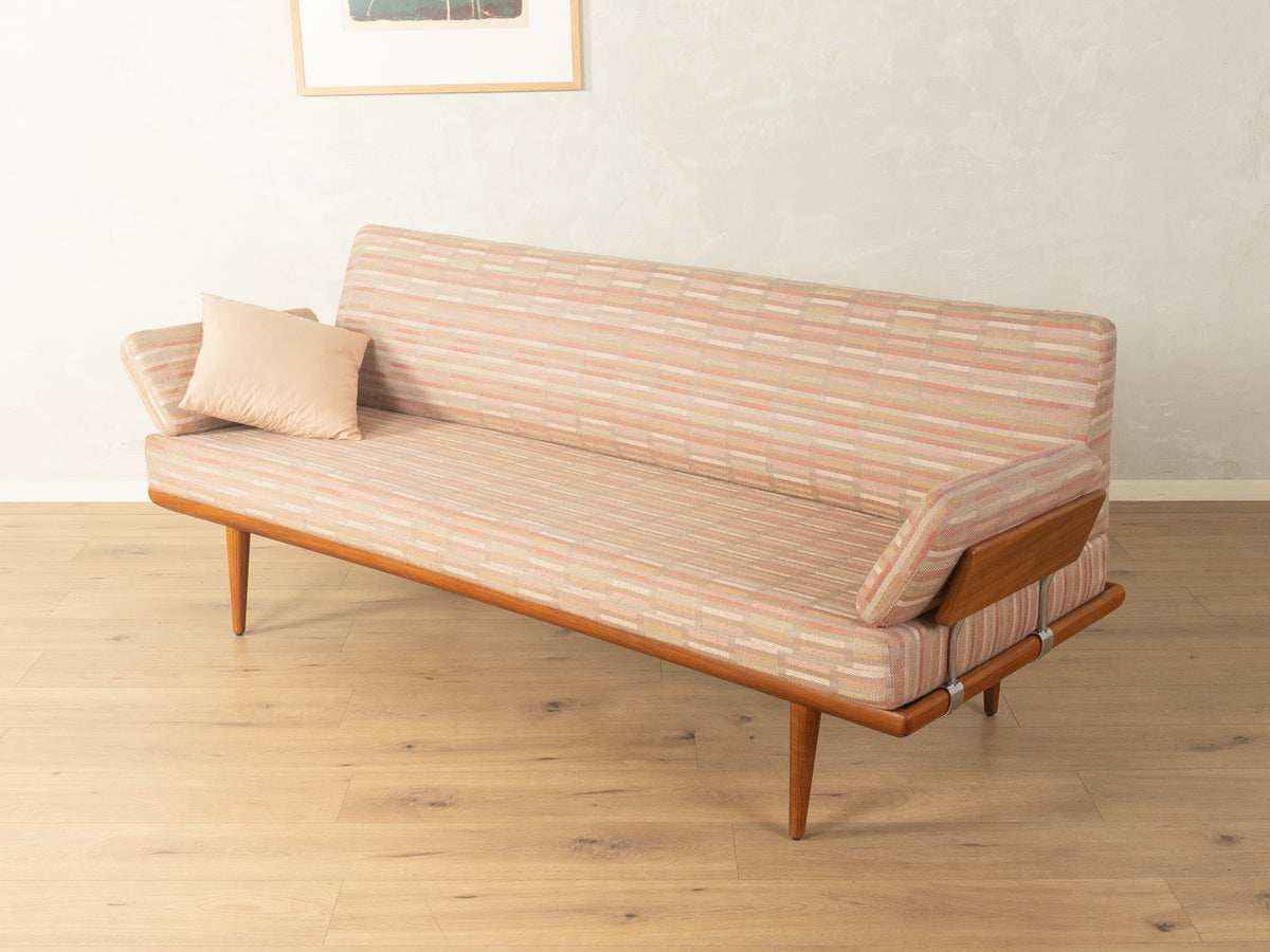 Minerva Sofa, Peter Hvidt, France & Daverkosen