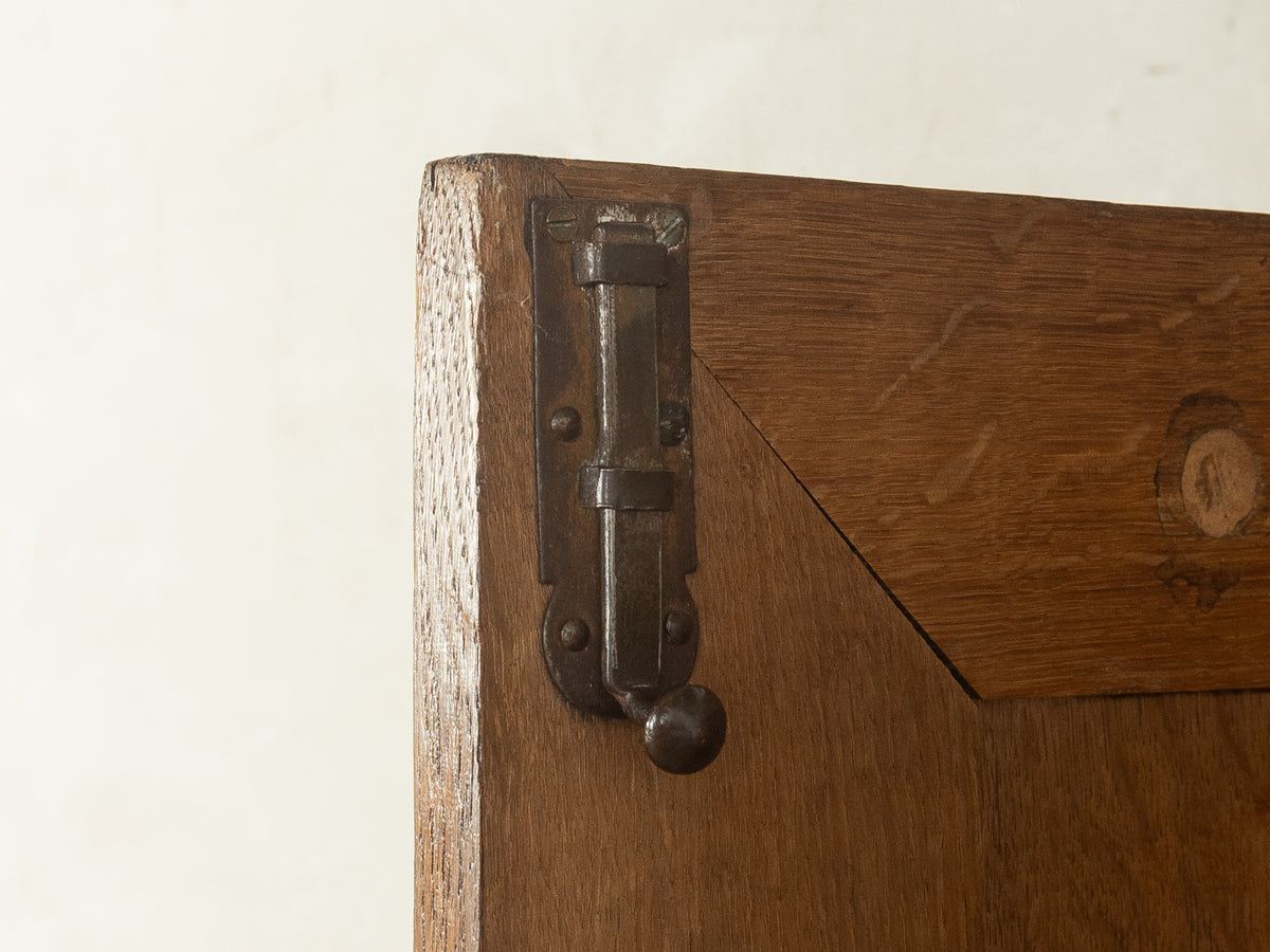 Antiker Kleiderschrank aus Eichenholz - Bild 11