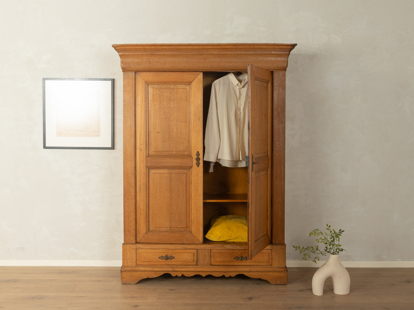 Antiker Kleiderschrank Eiche gebraucht kaufen