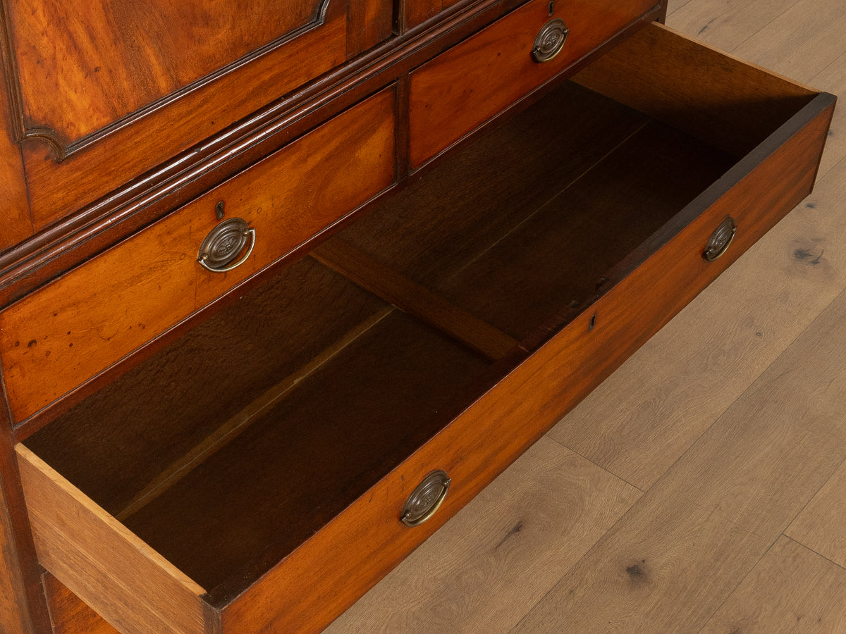 Kleiderschrank im Viktorianischer-Stil - Bild 11