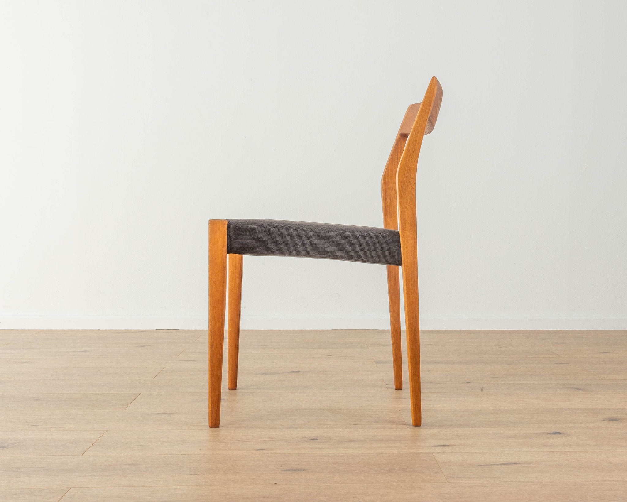 1950er Jahre Esszimmerstühle - Mid Century Friends - Vintage - Retro - Mid Century