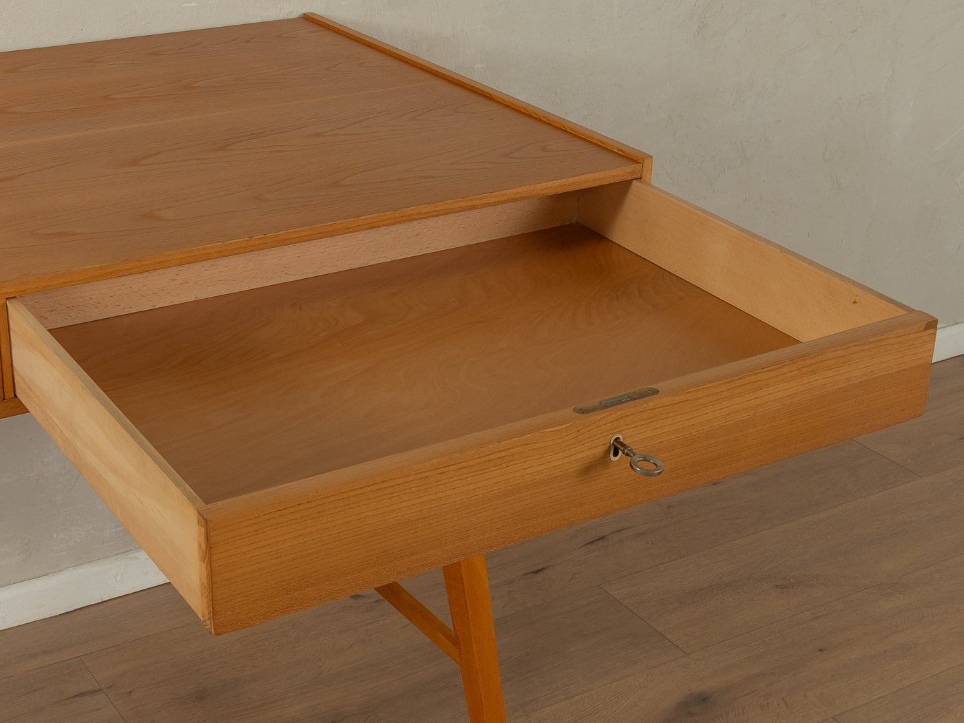 1950er Jahre Schreibtisch - Mid Century Friends - Vintage - Retro - Mid Century