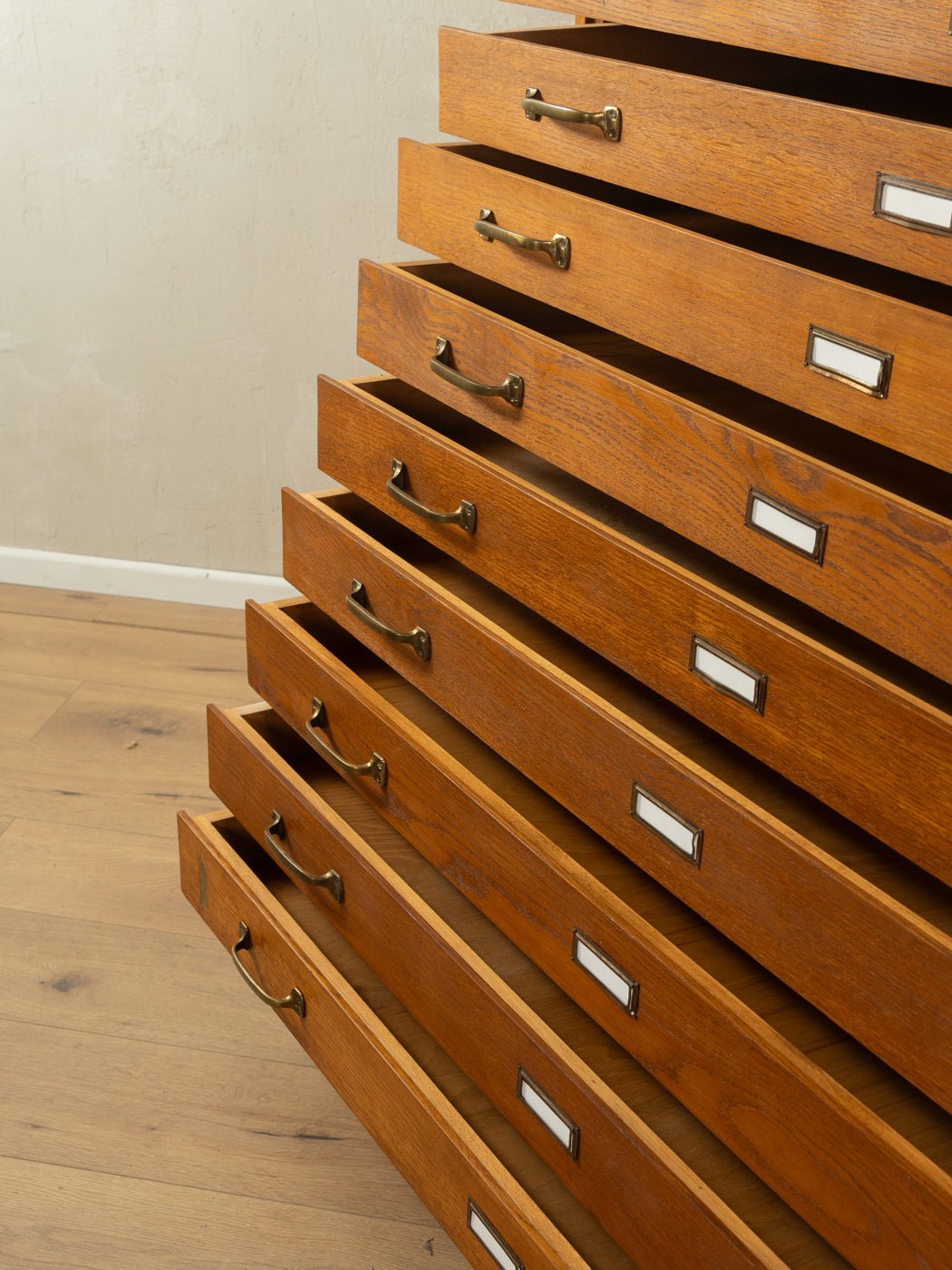 1950er Jahre Schubladenschrank - Mid Century Friends - Vintage - Retro - Mid Century