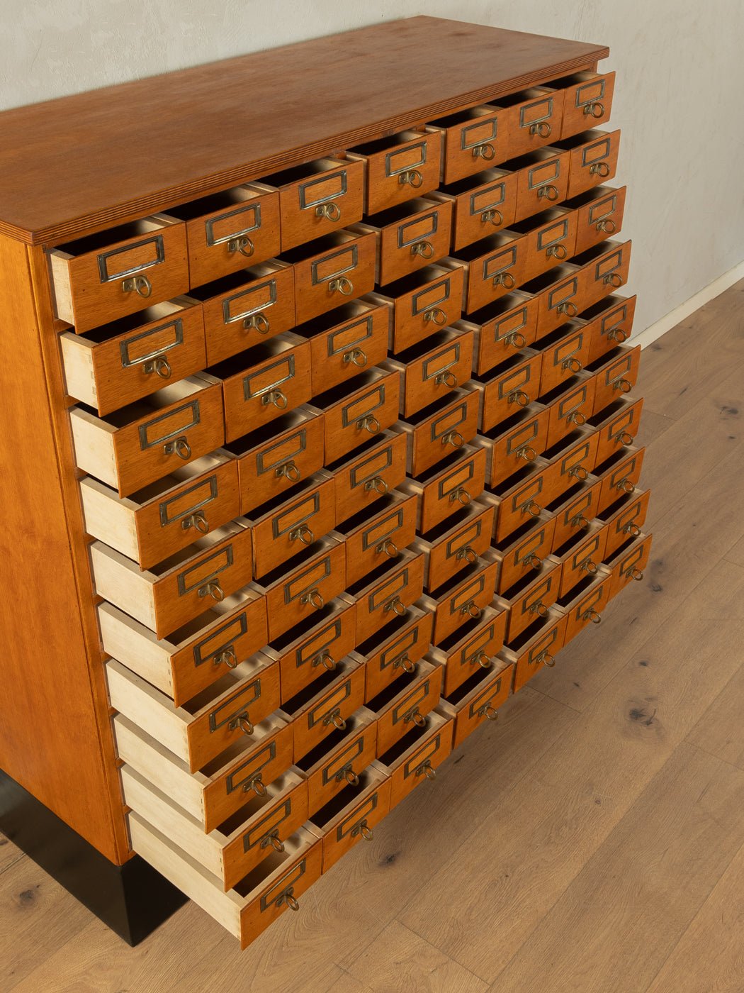 1950er Jahre Schubladenschrank - Mid Century Friends - Vintage - Retro - Mid Century