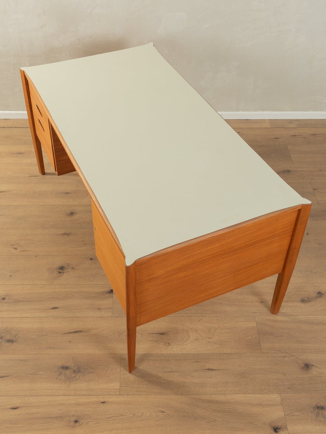 1960er Jahre Schreibtisch, Wilhelm Renz - Mid Century Friends - Vintage - Retro - Mid Century