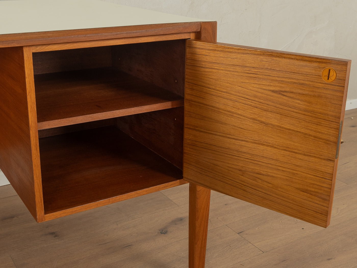 1960er Jahre Schreibtisch, Wilhelm Renz - Mid Century Friends - Vintage - Retro - Mid Century