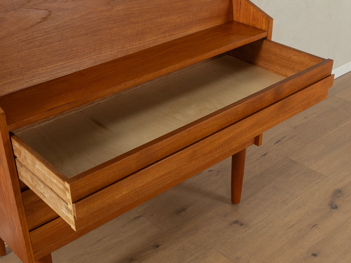 1960er Jahre Sekretär, Rooval - Mid Century Friends - Vintage - Retro - Mid Century