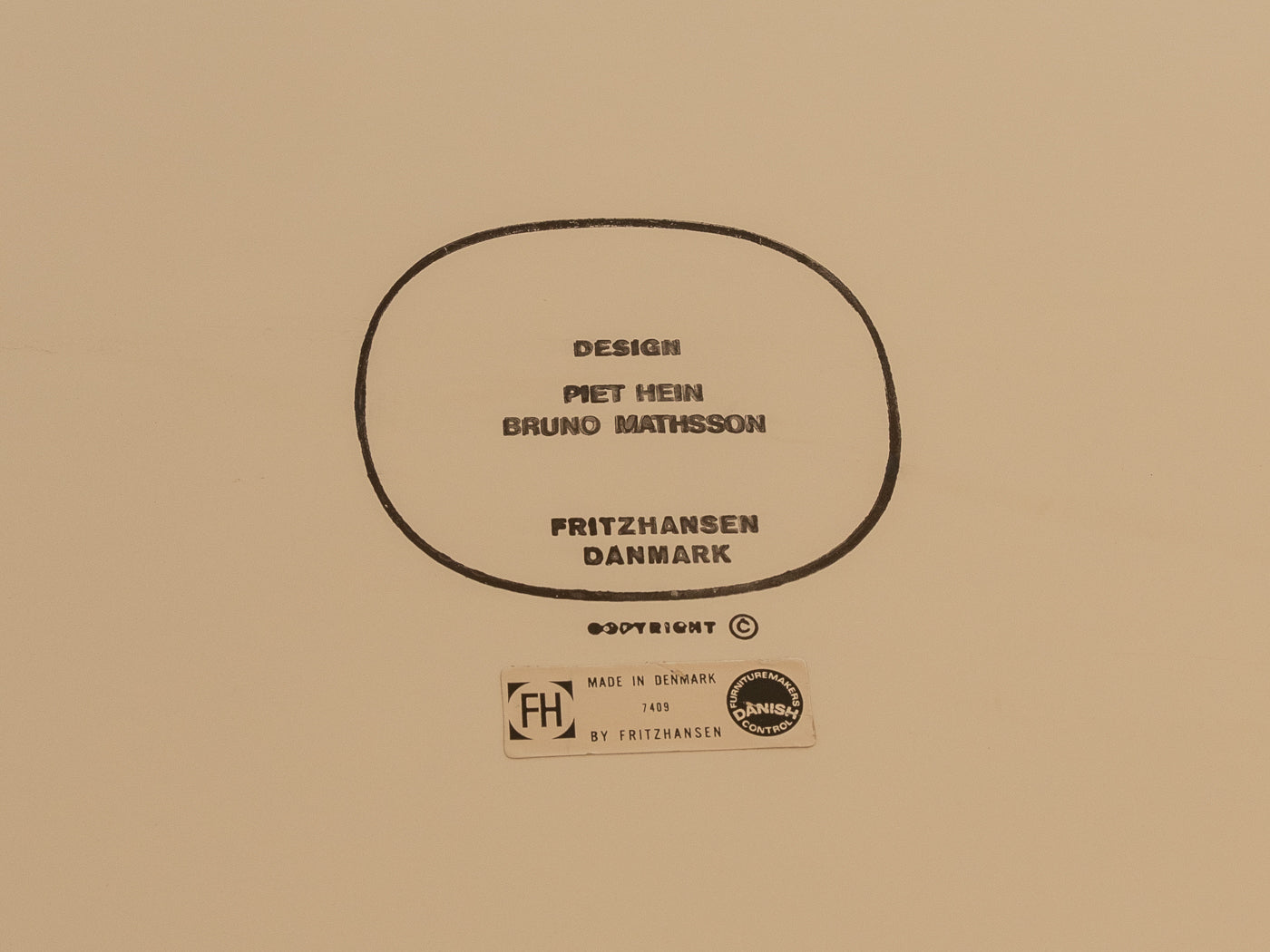 B612 SUPERELLIPSE Esstisch, Piet Hein & Bruno Mathsson für Fritz Hansen