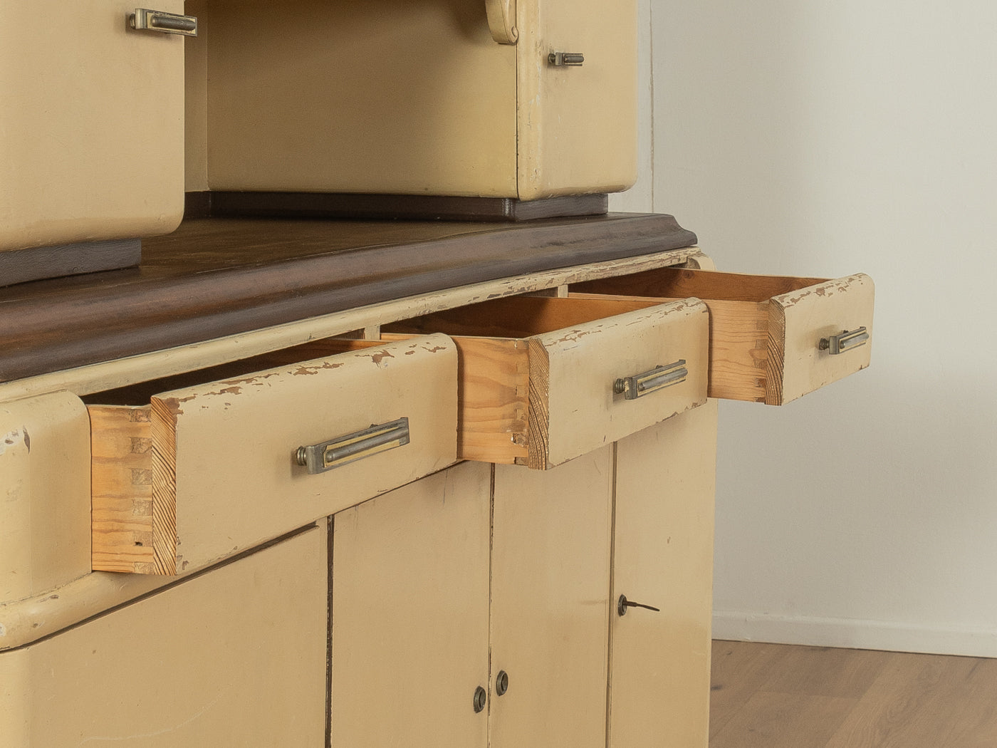1920er Jahre Art Déco Küchenschrank