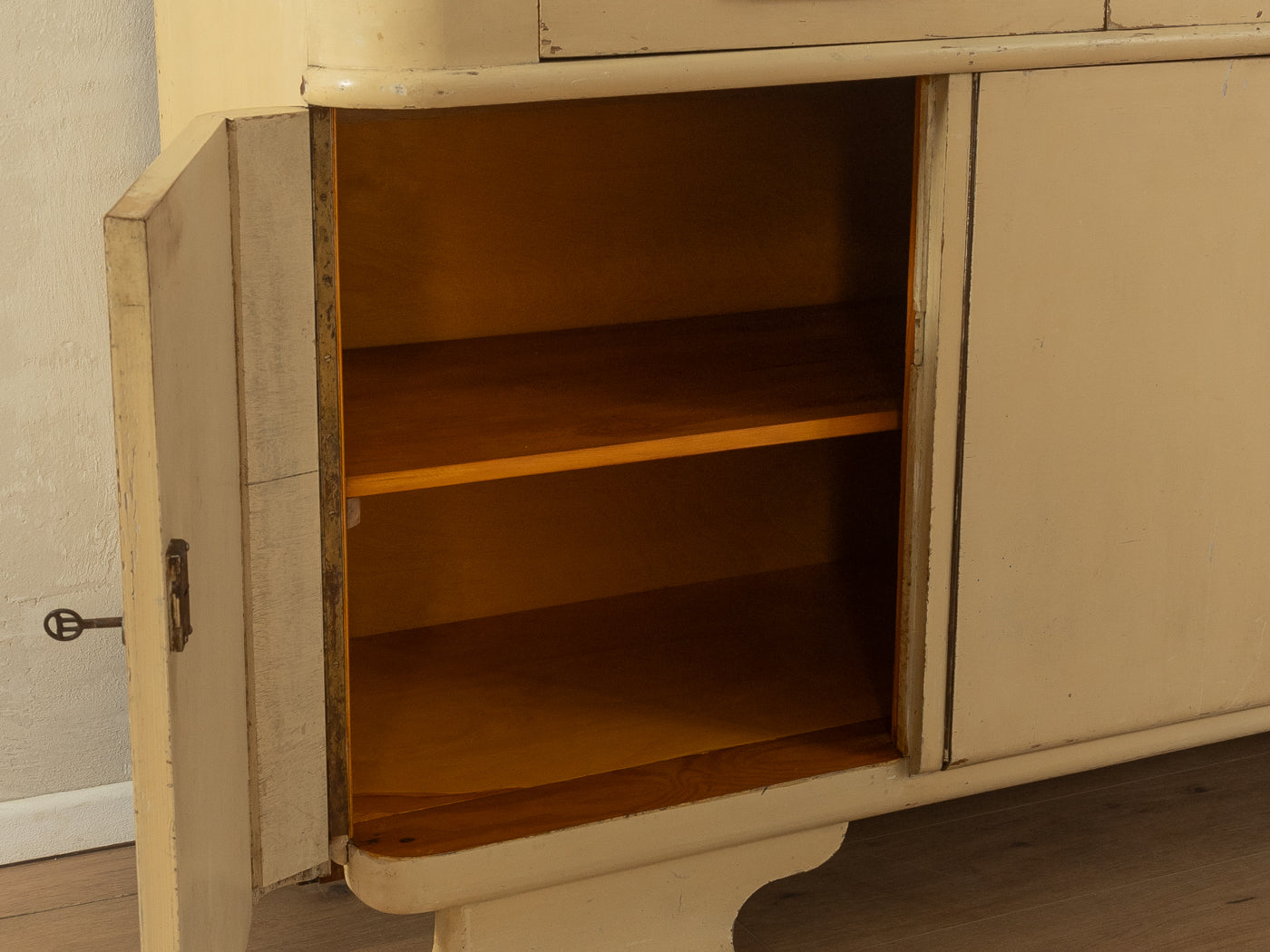 1920er Jahre Art Déco Küchenschrank