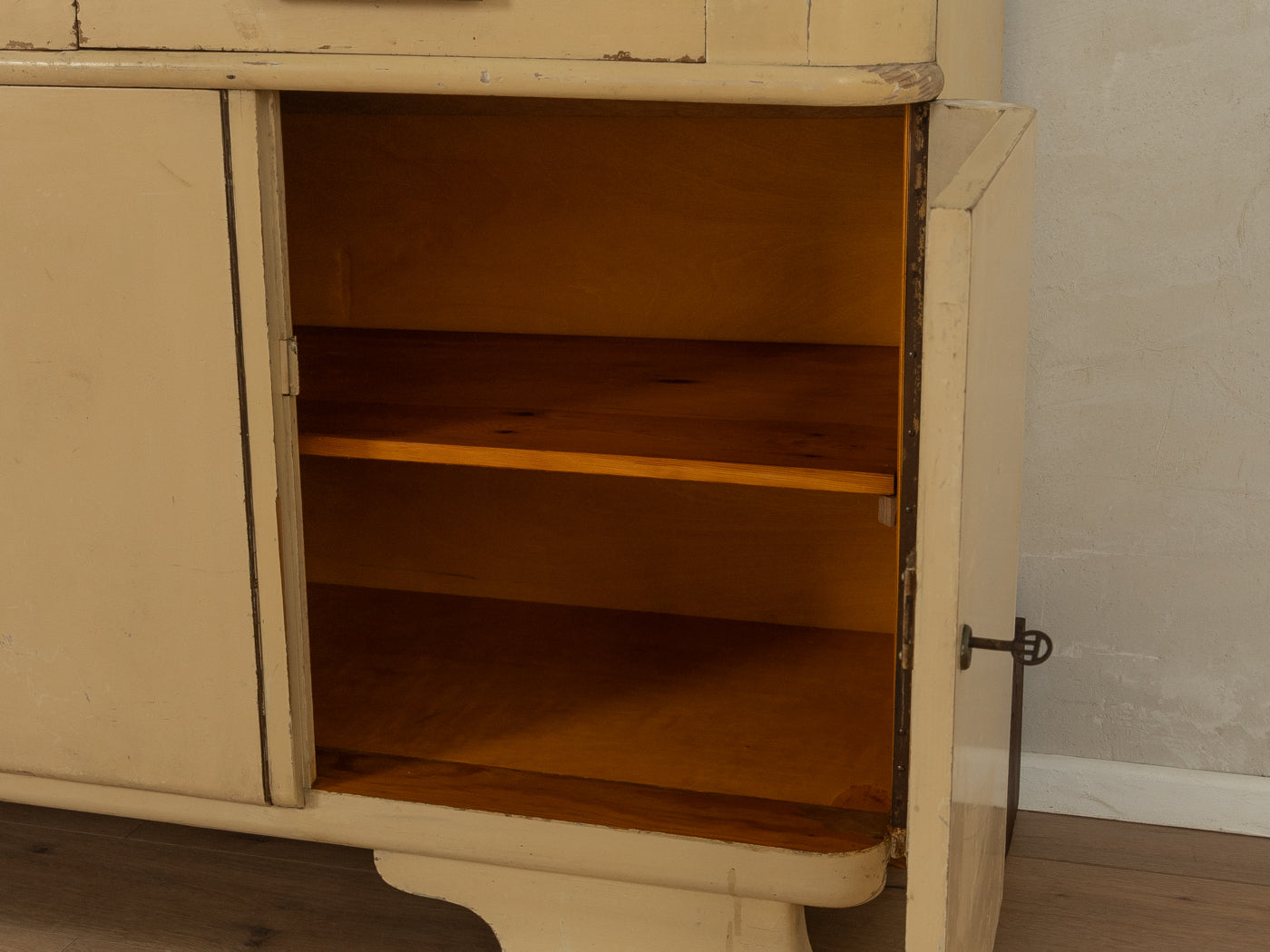 1920er Jahre Art Déco Küchenschrank