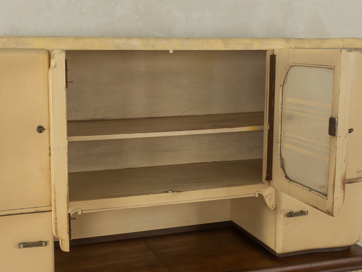 1920er Jahre Art Déco Küchenschrank