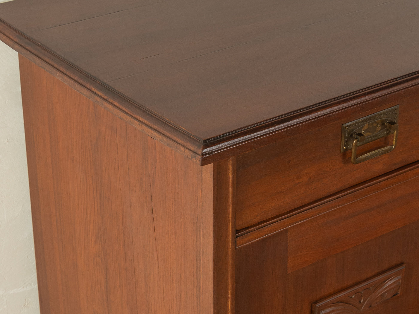 Art nouveau dresser