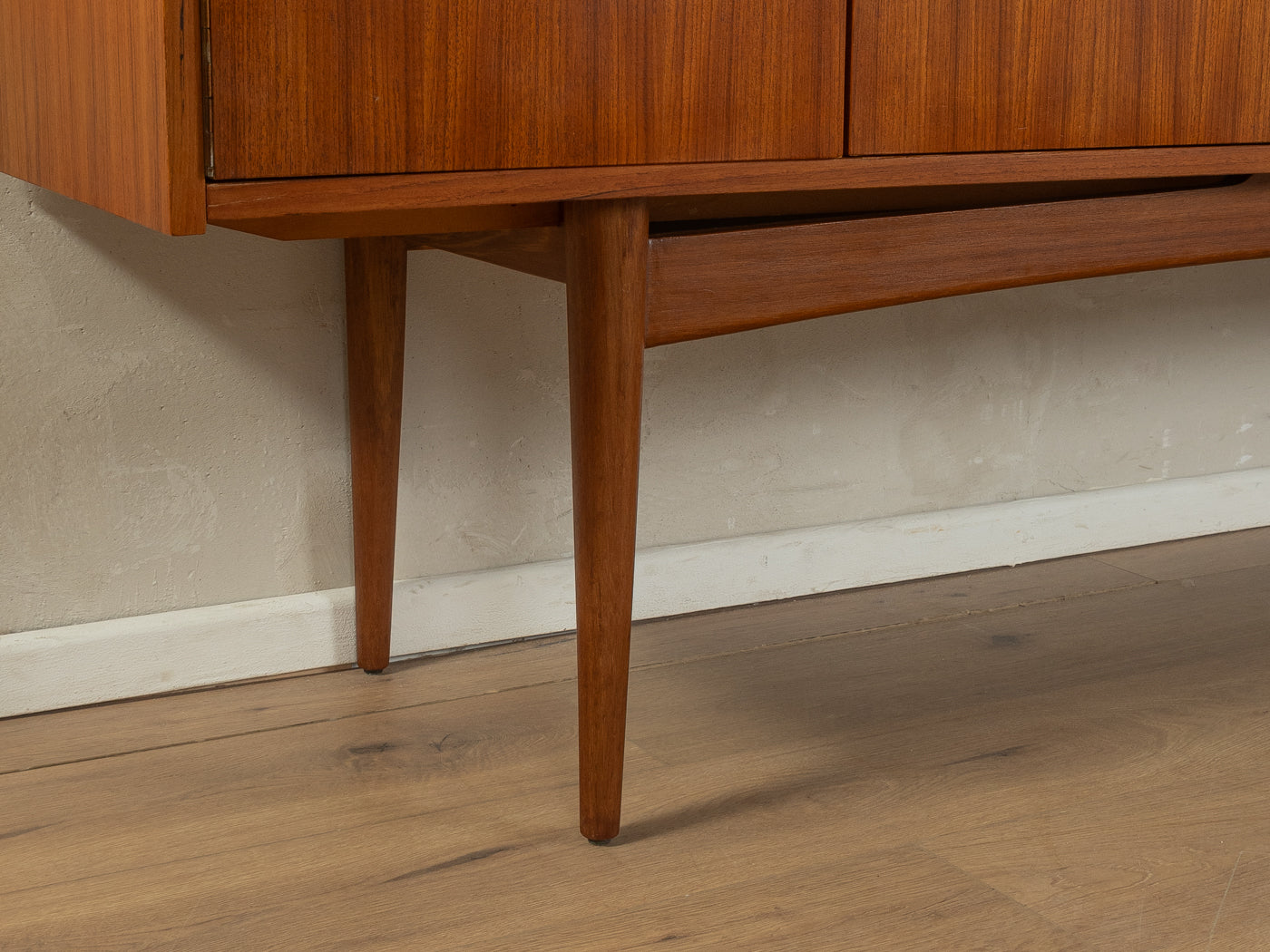 1960er Jahre Highboard, Musterring