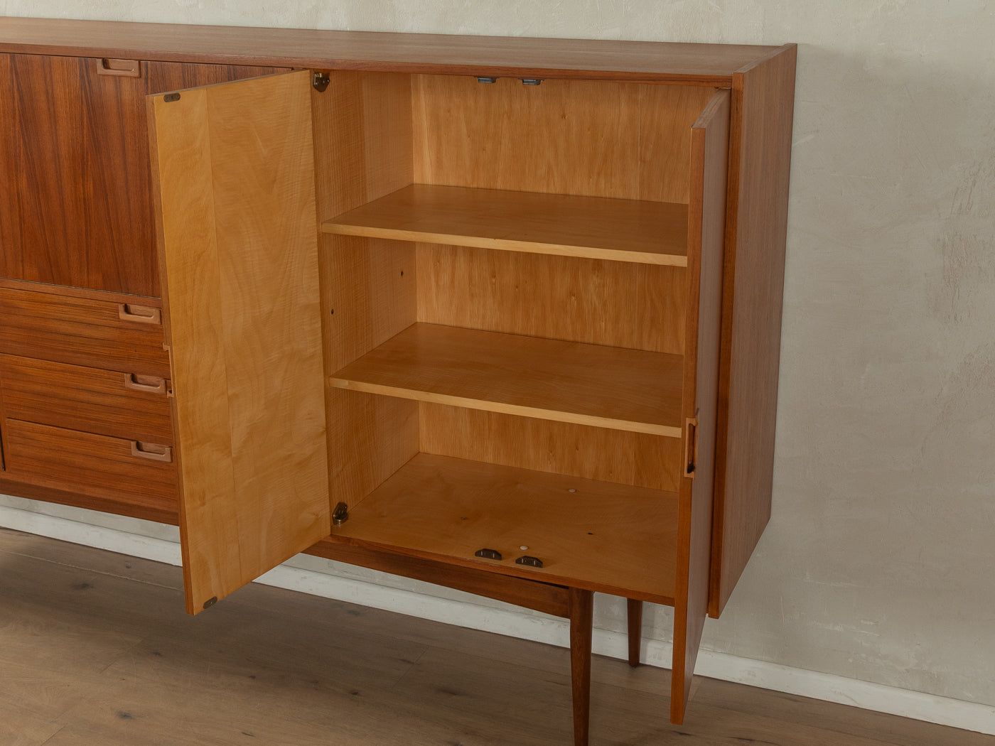 1960er Jahre Highboard, Musterring